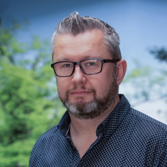 Mark Tomlinson